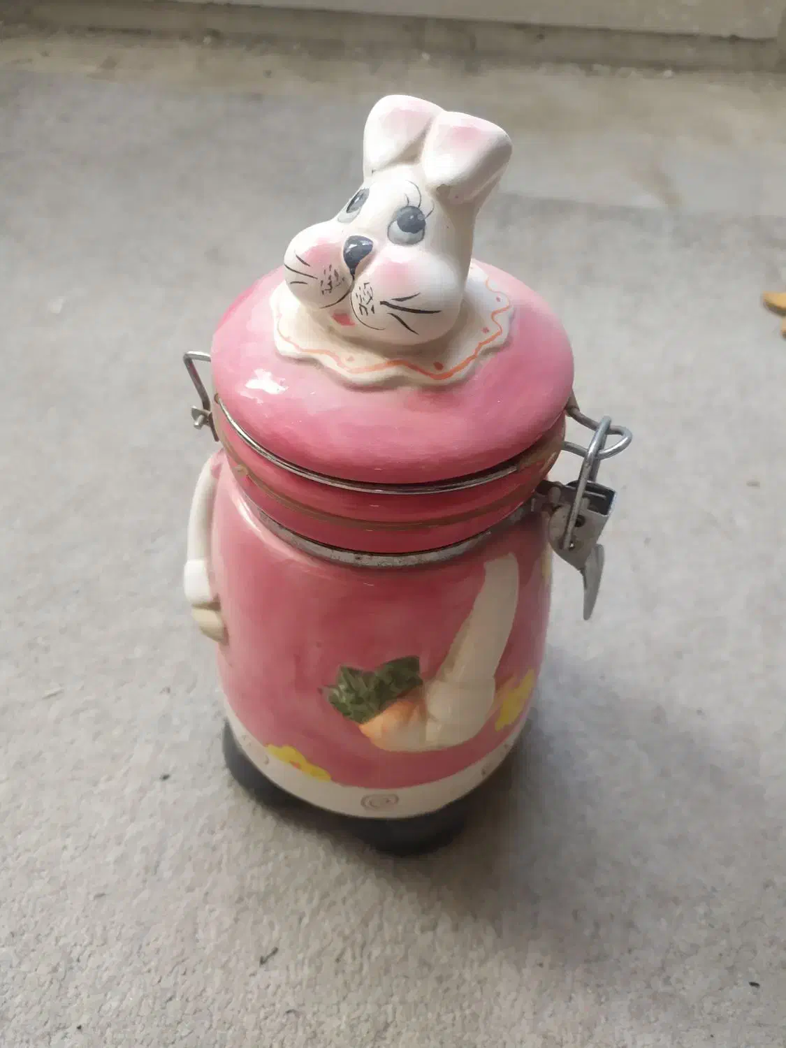 جا نمکی|ظروف سرو و پذیرایی|زابل, |دیوار