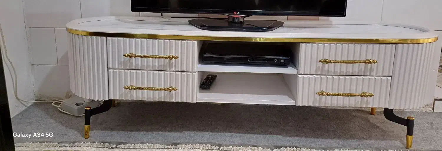 میز تلوزیون و میزو عسلی درحد نو|میز تلویزیون|سنندج, |دیوار