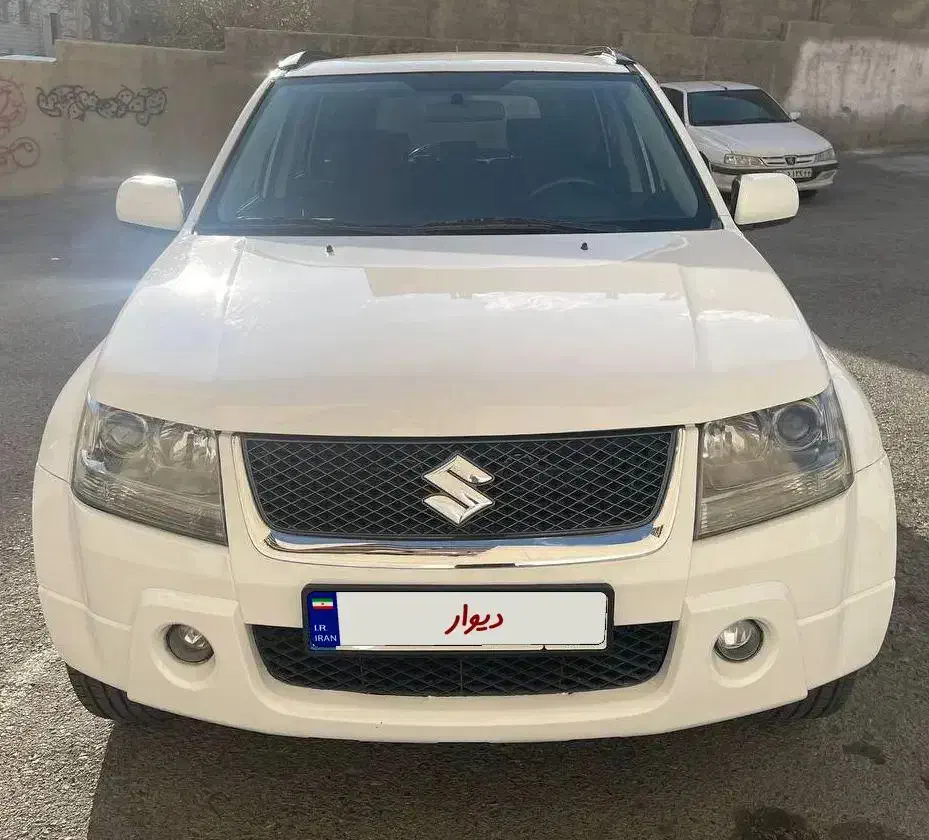 سوزوکی گرند ویتارا دنده‌ای 2000cc، مدل ۲۰۰۸|خودرو سواری و وانت|تهران, تهرانپارس غربی|دیوار