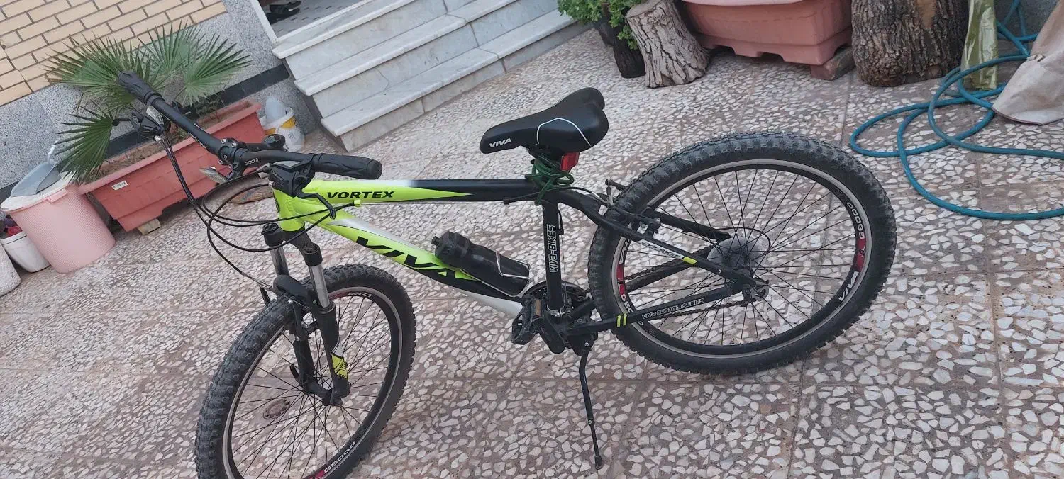 دوچرخه|دوچرخه، اسکیت، اسکوتر|نطنز, |دیوار