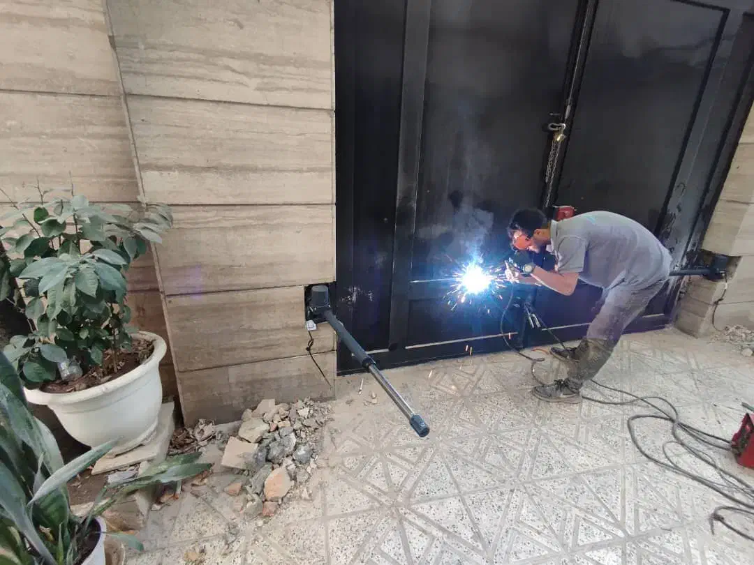 مرجع تخصصی جک درب پارکینگ اعزام تکنسین کل تهران|خدمات پیشه و مهارت|تهران, قلهک|دیوار