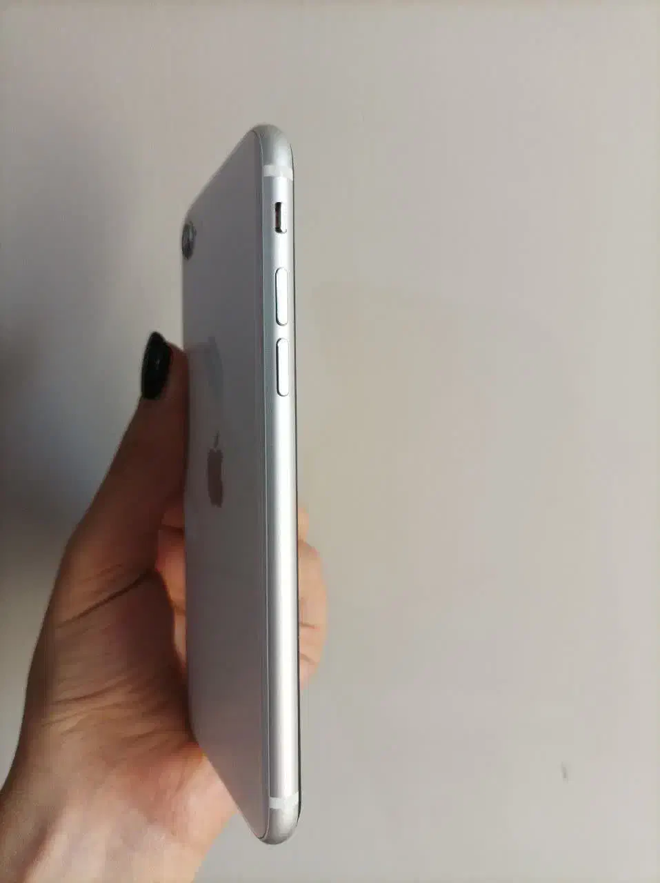 آیفون se 2020|موبایل|تهران, تهرانپارس غربی|دیوار