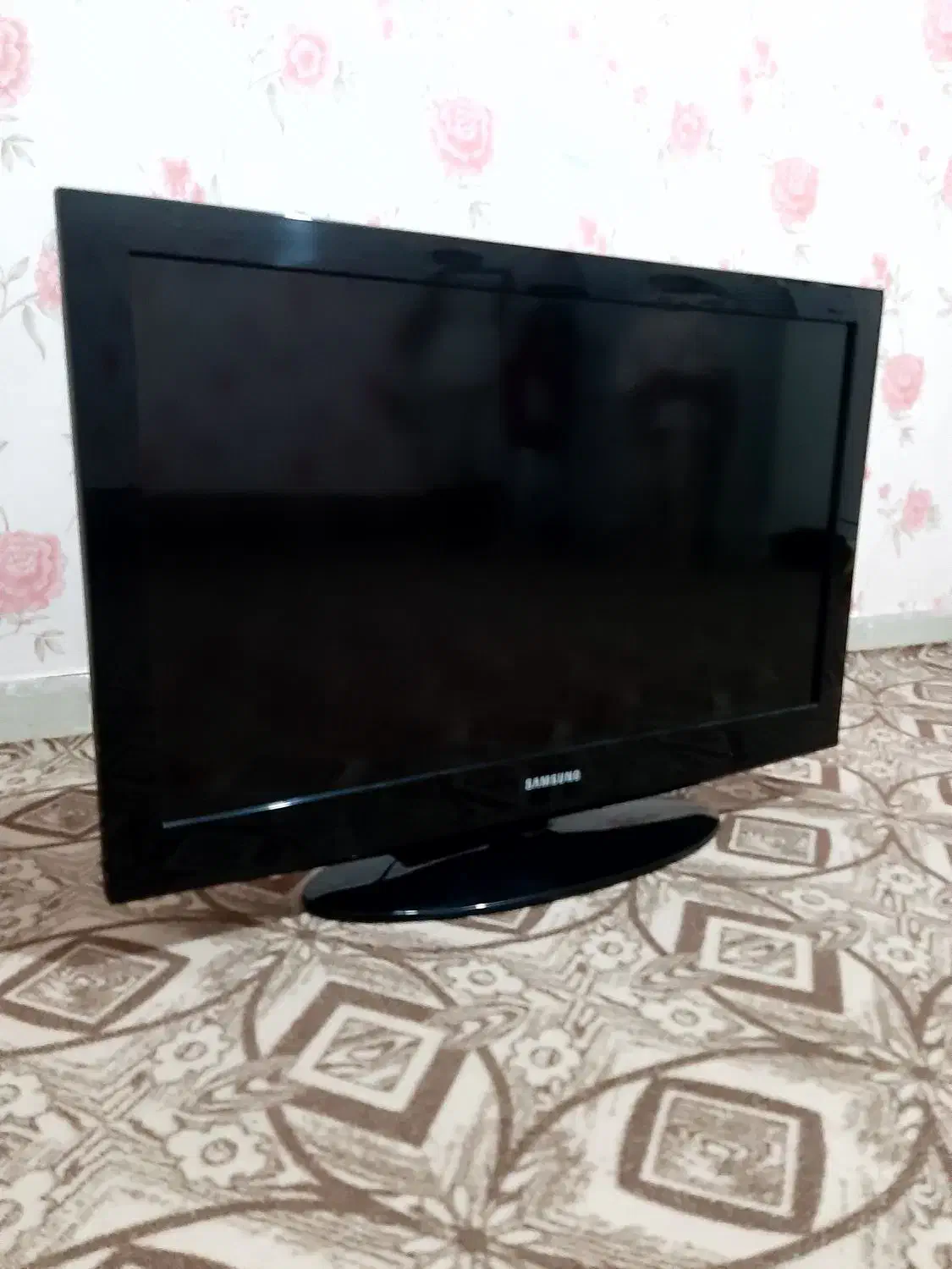 ال سی دی سامسونگ 32اینچ|تلویزیون و پروژکتور|پاکدشت, پاکدشت (مامازند)|دیوار