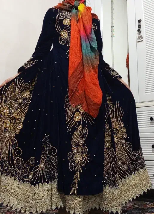 لباس لری|لباس|لردگان, |دیوار