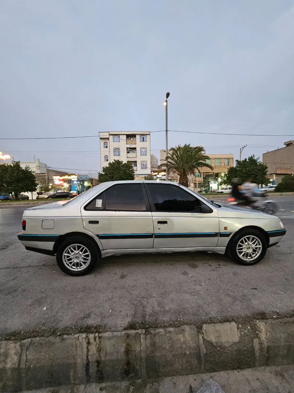 پژو 405|خودرو سواری و وانت|کازرون, |دیوار