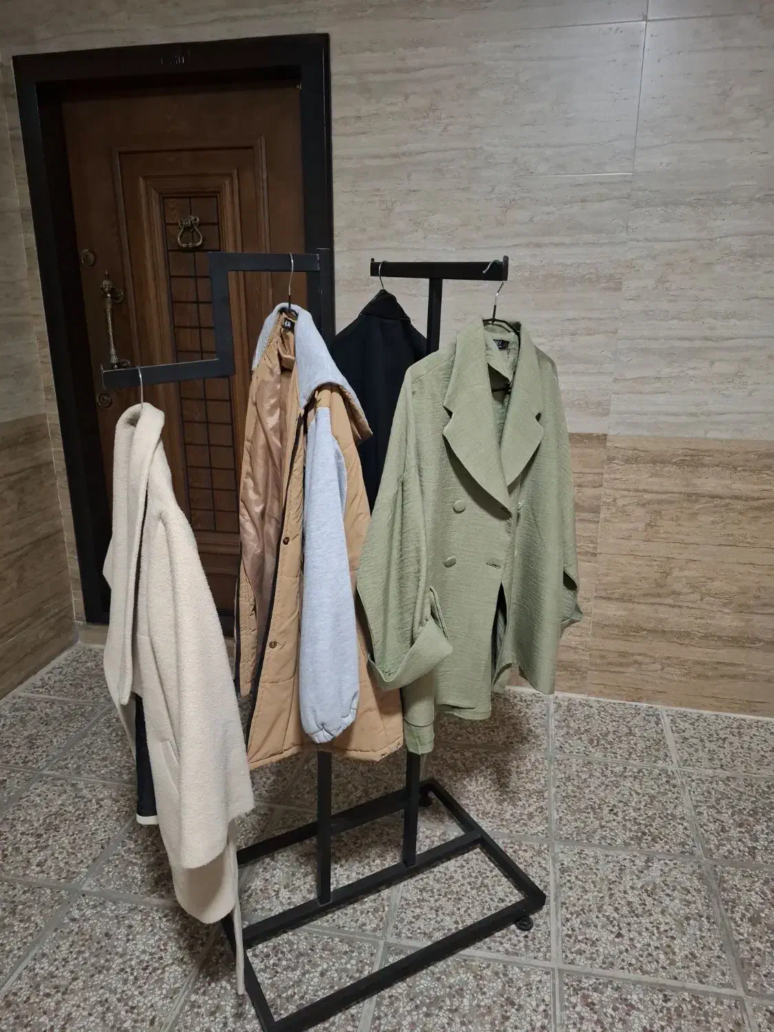 رگال لباس|فروشگاه و مغازه|مشهد, رضاشهر|دیوار