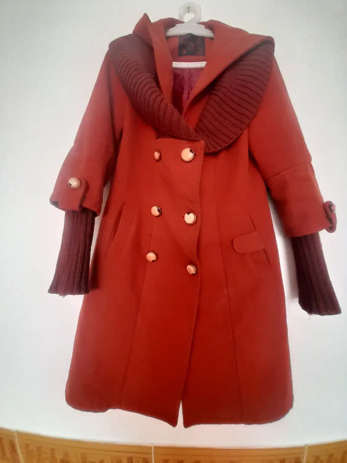 پالتو کاپشن|لباس|دهگلان, |دیوار