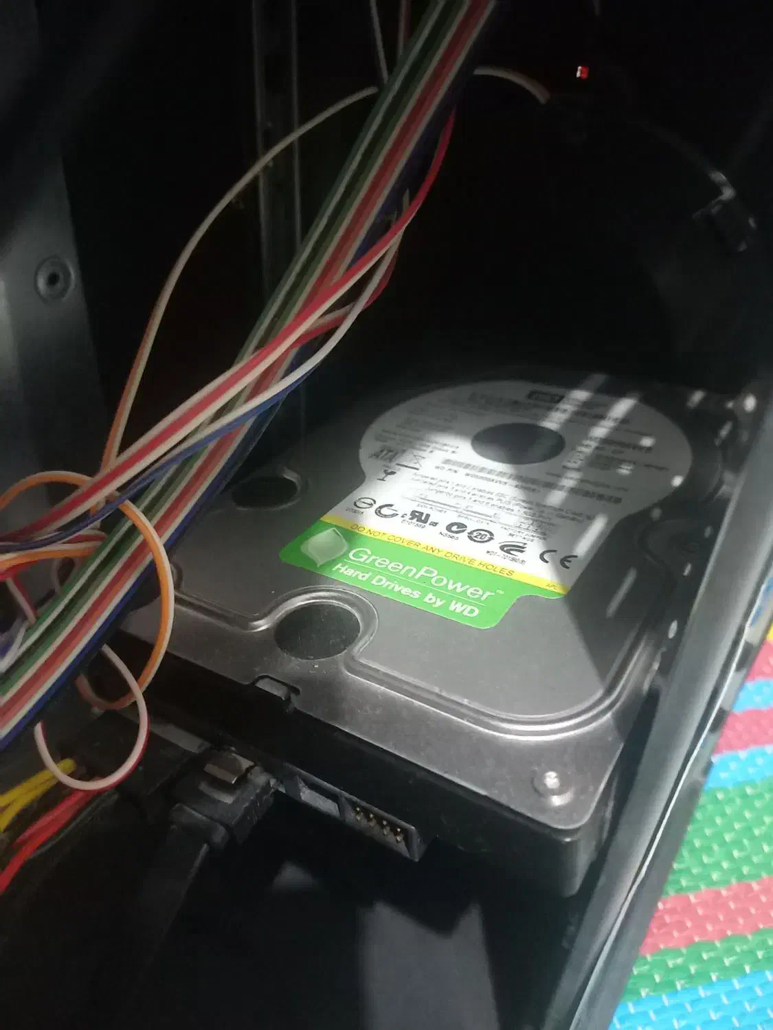 کیس پایونیر|قطعات و لوازم جانبی رایانه|صدرا-فارس, فاز ۱|دیوار