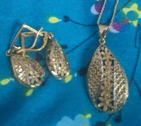 گمشده طلا|اشیا|اهواز, گلستان|دیوار