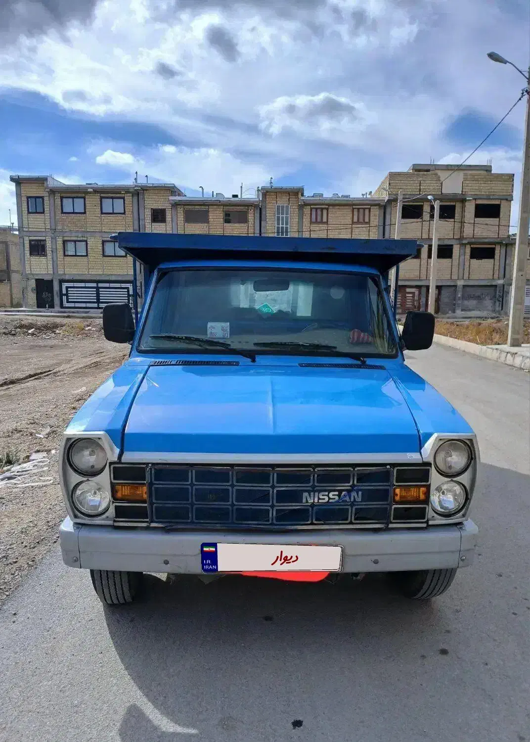 نیسان دوگانه مدل ۹۸|خودرو سواری و وانت|مرودشت, استادیوم|دیوار