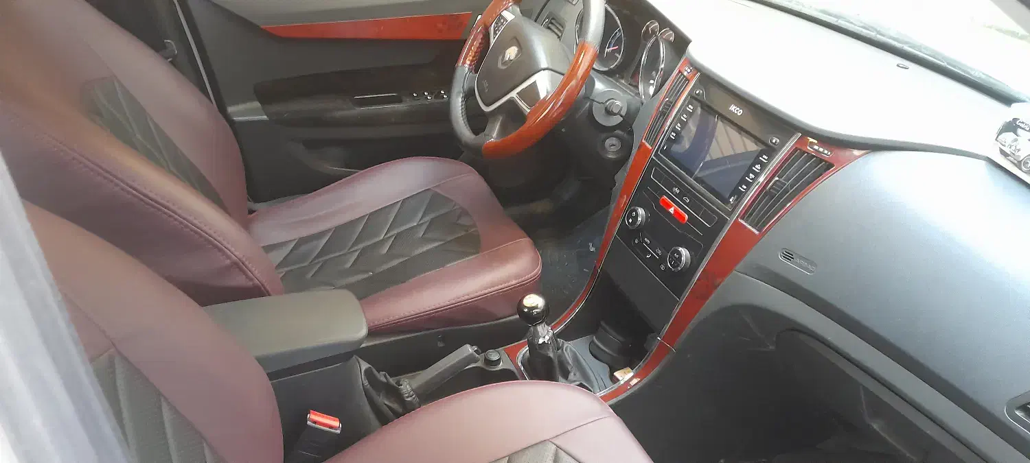 دنا معمولی مدل۹۸|خودرو سواری و وانت|شاهین‌شهر, فردوسی|دیوار