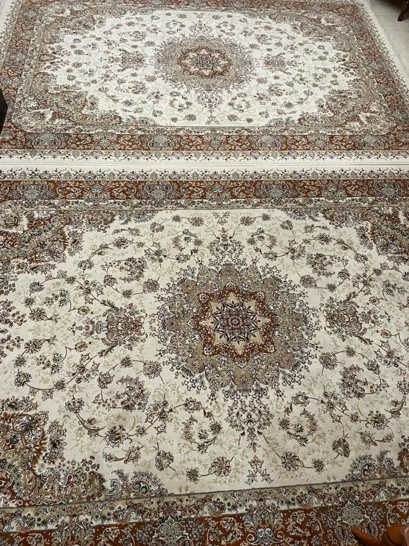 دوعدد فرشی ۶ متری در حد نو قیمت هر عدد ۶ میلیون|فرش|ماسال, |دیوار