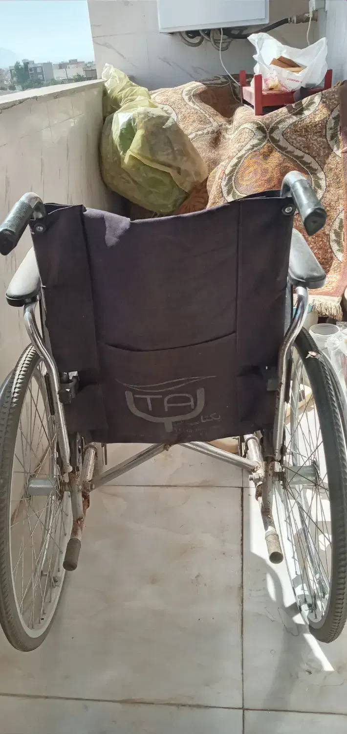 ویلچر ۳ کاره|آرایشی، بهداشتی، درمانی|شاهینشهر, شهرک هشت بهشت|دیوار