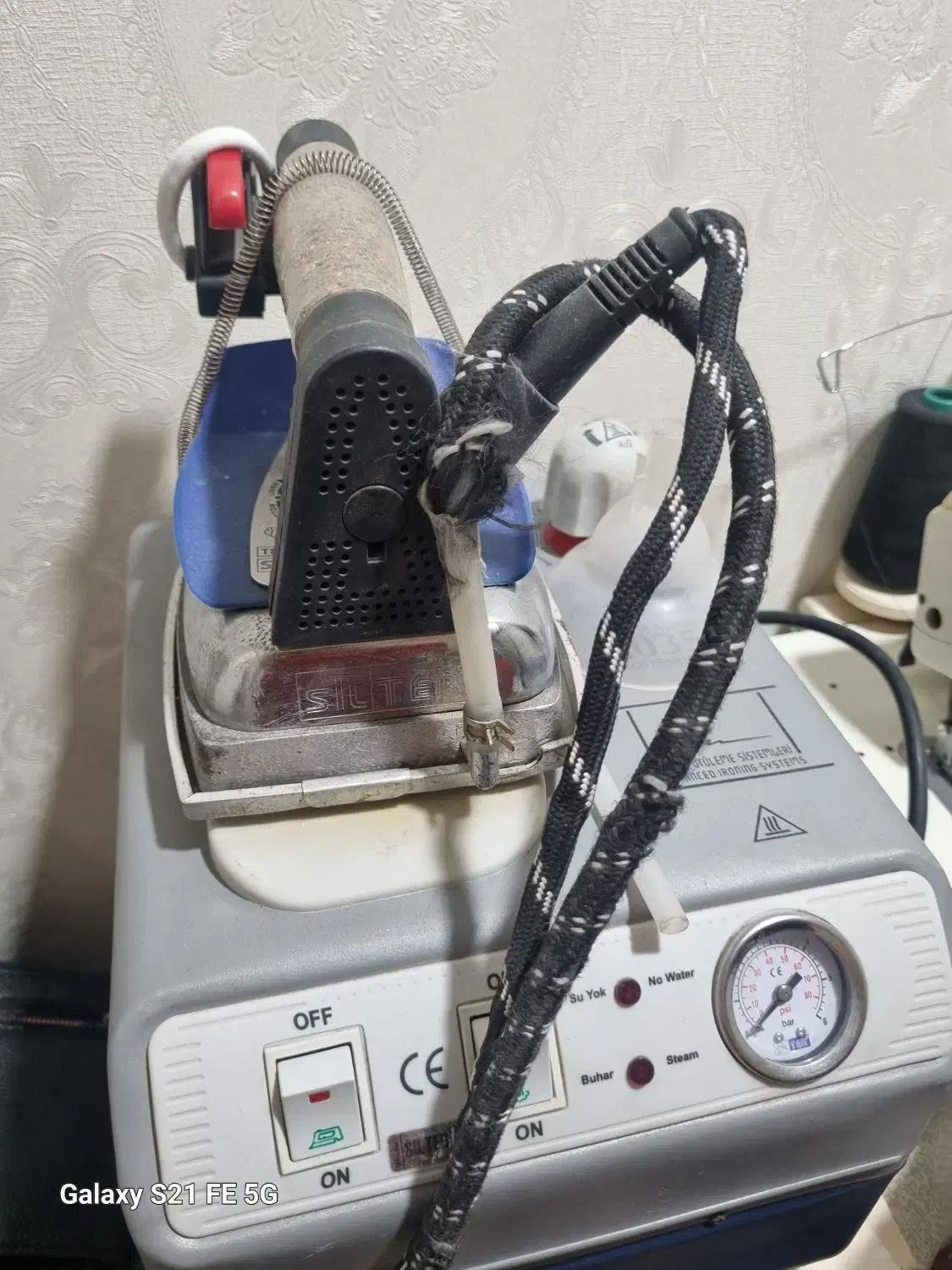 فروش چرخ خیاطی و اتو کارگاهی در حد نو|چرخ خیاطی و ریسندگی|اهواز, کیانپارس |دیوار