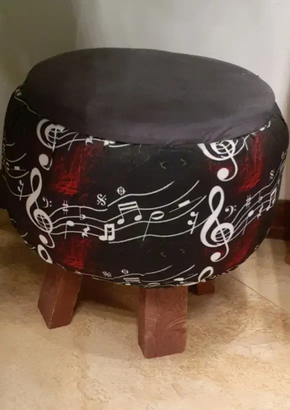 پاف نشیمن ،جلو مبلی|مبلمان خانگی و میز عسلی|فردیس, سرحدی|دیوار