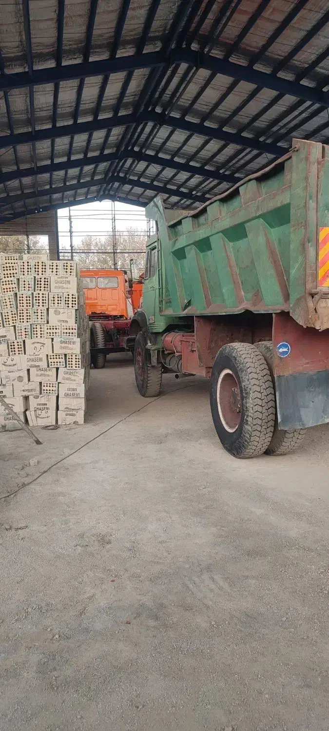 اتاق کمپرسی بنز تک|خودرو سنگین|هشتگرد, هشتگرد قدیم|دیوار