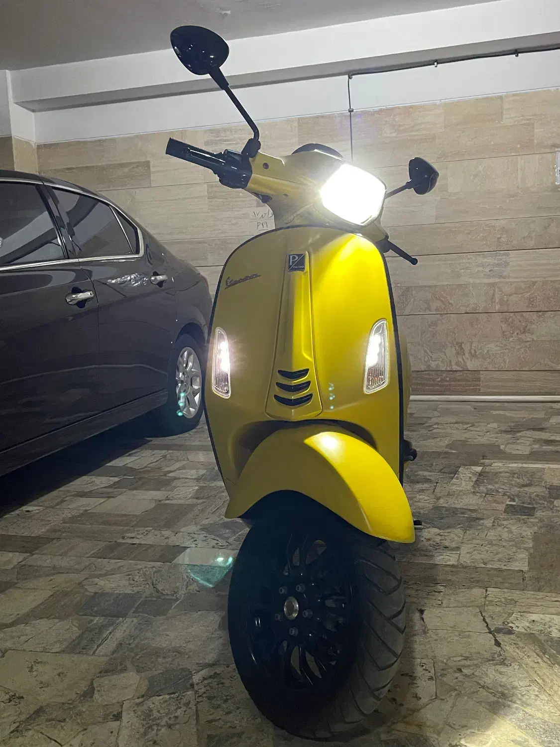 Vespa sprint|موتورسیکلت|تهران, میرداماد|دیوار