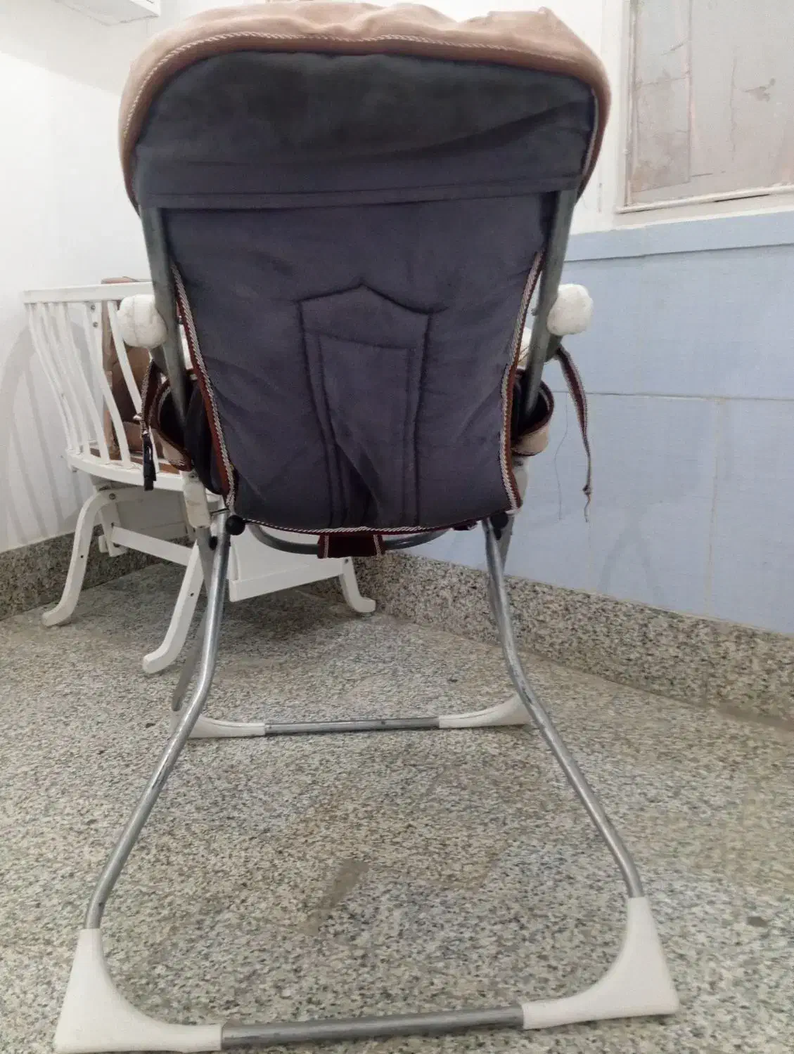 صندلی کودک|تخت و صندلی بچه|تبریز, |دیوار