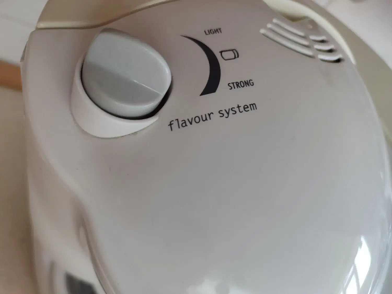 قهوه ساز دلونگی در حد نو|سماور، چایساز، قهوهساز|تبریز, |دیوار