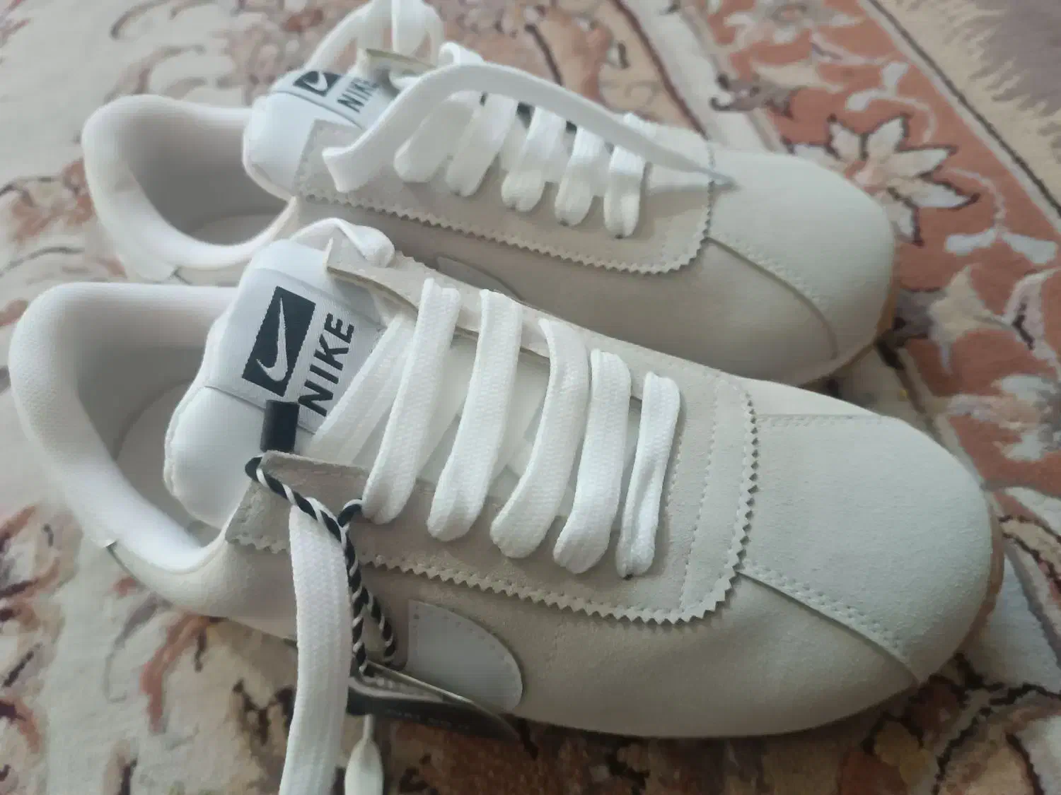 کتونی نیک خارجی نونو سایز 39جنس اصلی|کیف، کفش، کمربند|خرم‌آباد, |دیوار