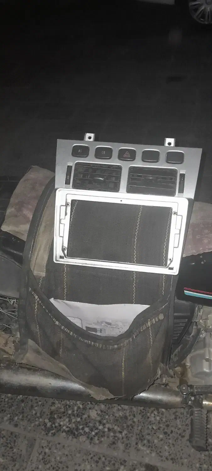 لوازم استوک ام وی ام ۵۳۰ فقط|قطعات یدکی و لوازم جانبی|اصفهان, تخت فولاد|دیوار