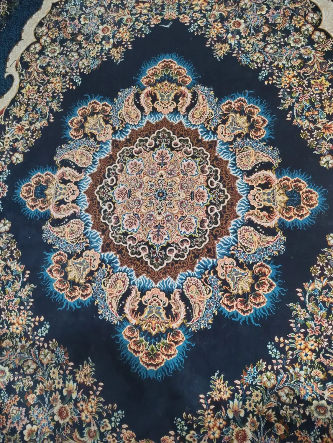 دو تخته فرش درحد|فرش|رباط‌کریم, نصیرشهر|دیوار