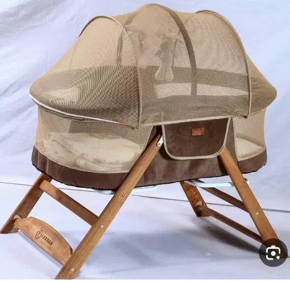 گهواره نوزاد (برند فرهان)|تخت و صندلی بچه|شلمان, |دیوار