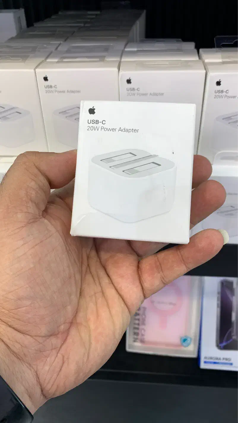 اداپتور اصلی آیفون 20w|لوازم جانبی موبایل و تبلت|اصفهان, باغ نگاره|دیوار