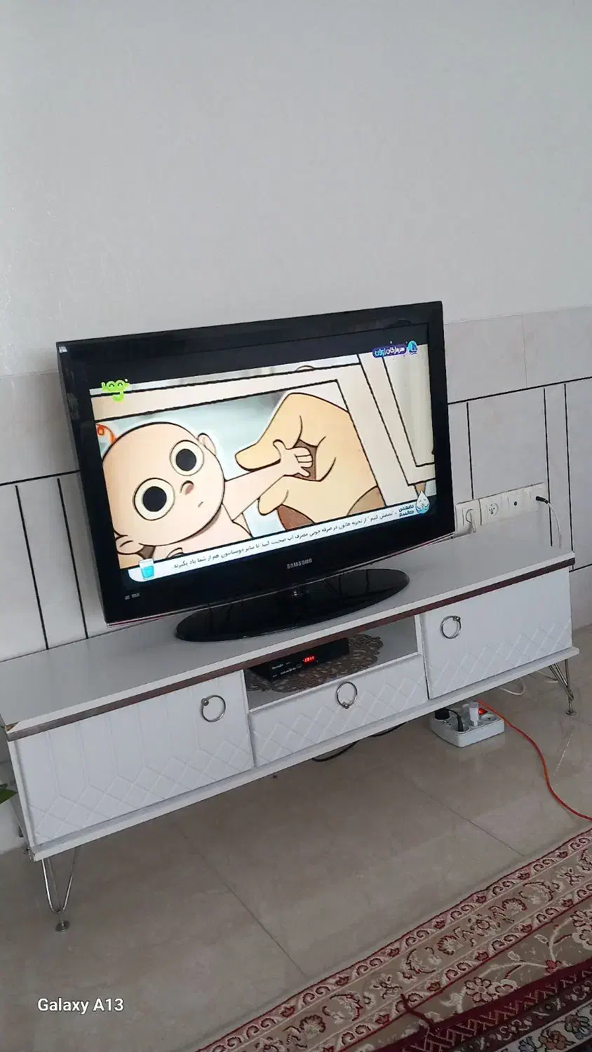 تلویزیون و میز|تلویزیون و پروژکتور|خمین, |دیوار