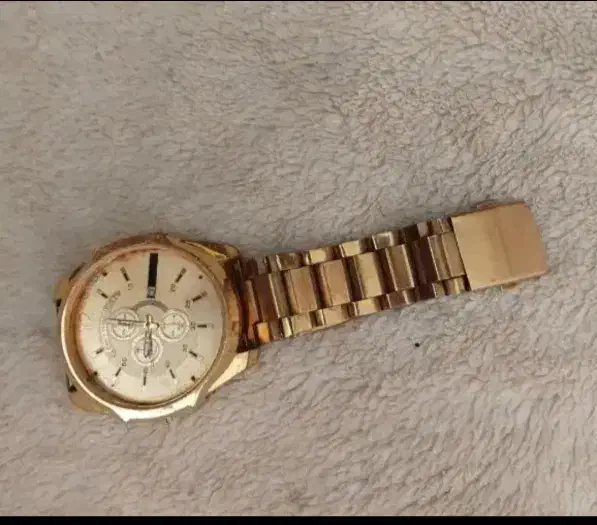 ساعت|کلکسیون اشیاء عتیقه|گلبهار, شهر جدید گلبهار|دیوار