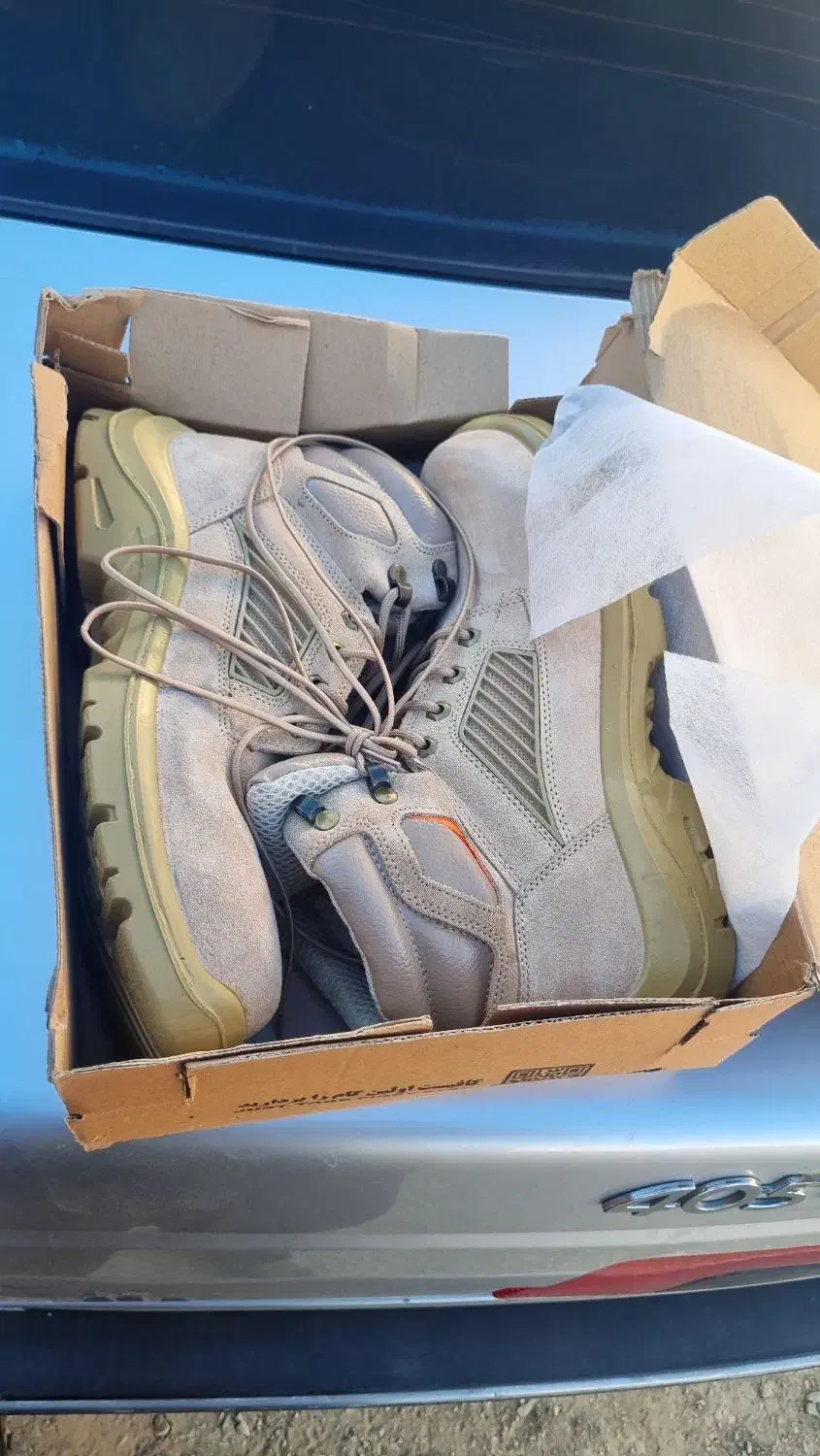 پوتن  کار درجه یک و با کیفیت|کیف، کفش، کمربند|دیواندره, |دیوار