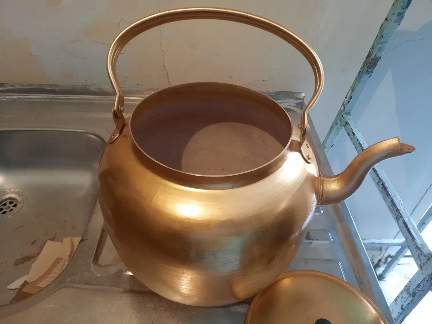 کتری بزرگ|سماور، چایساز، قهوهساز|اندیمشک, |دیوار