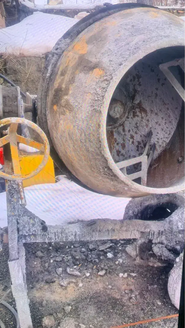 بتونیر  فروشی|مصالح و تجهیزات ساختمان|مریوان, |دیوار