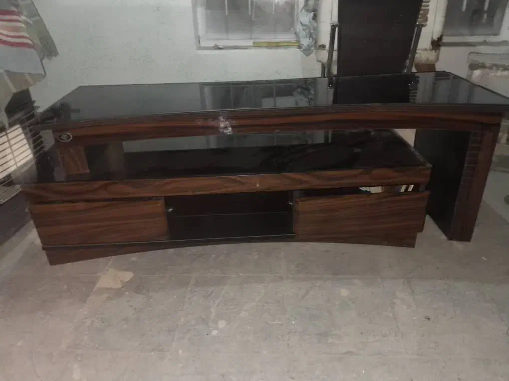 میز تلویزیون|میز تلویزیون|بومهن, |دیوار