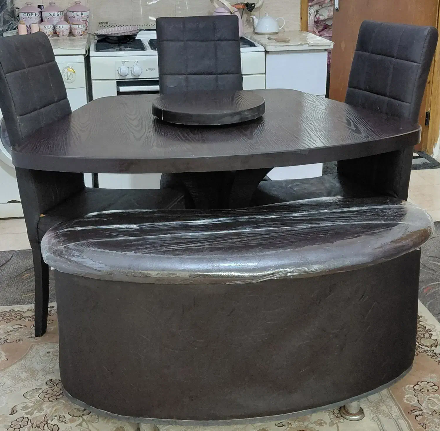 میز نهار خوری ۵نفره|میز و صندلی غذاخوری|لاهیجان, کوی آزادگان|دیوار