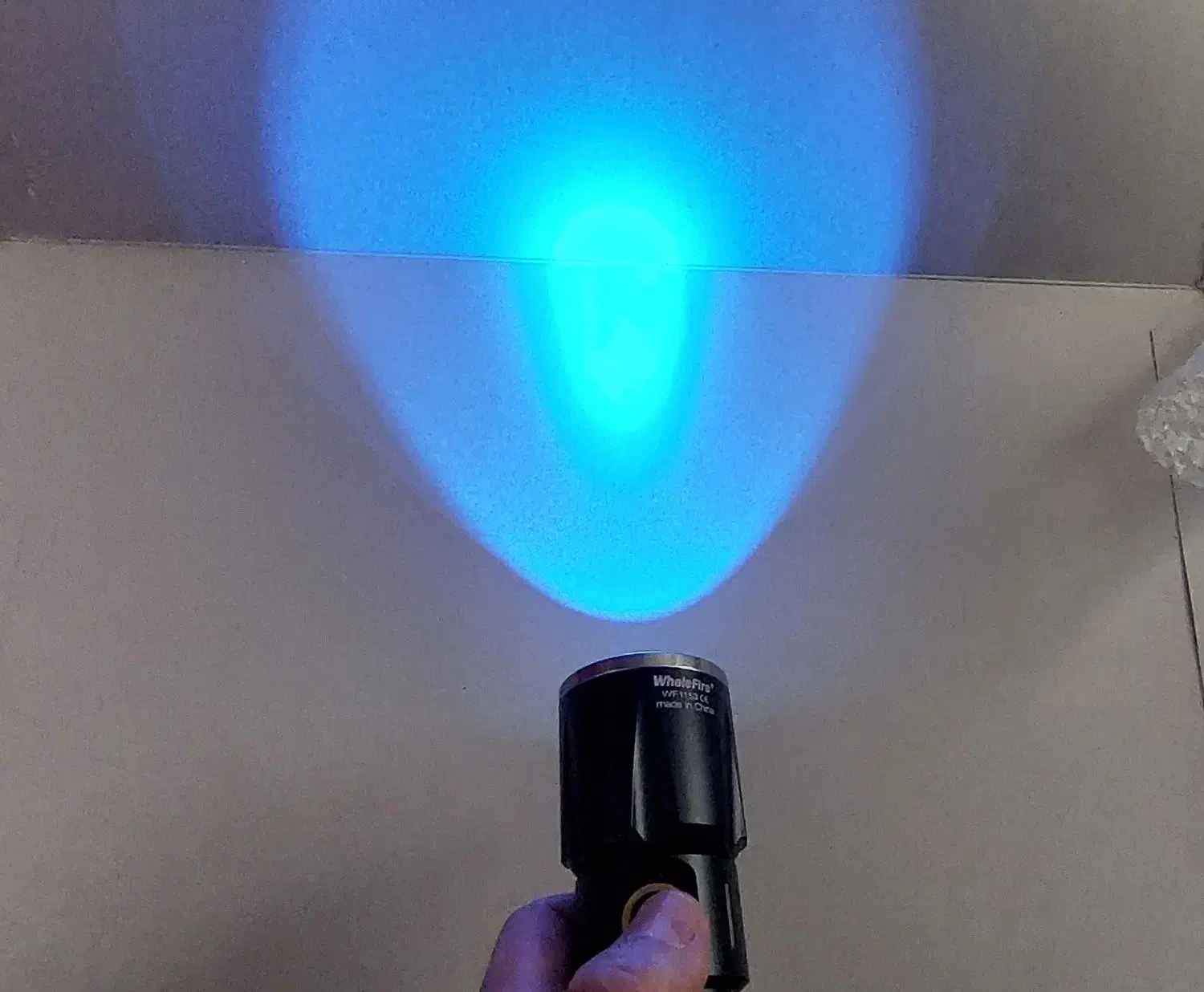 چراغ قوه یو وی uv whole fire|لامپ و چراغ|اسلام‌شهر, شهرک سعیدیه|دیوار