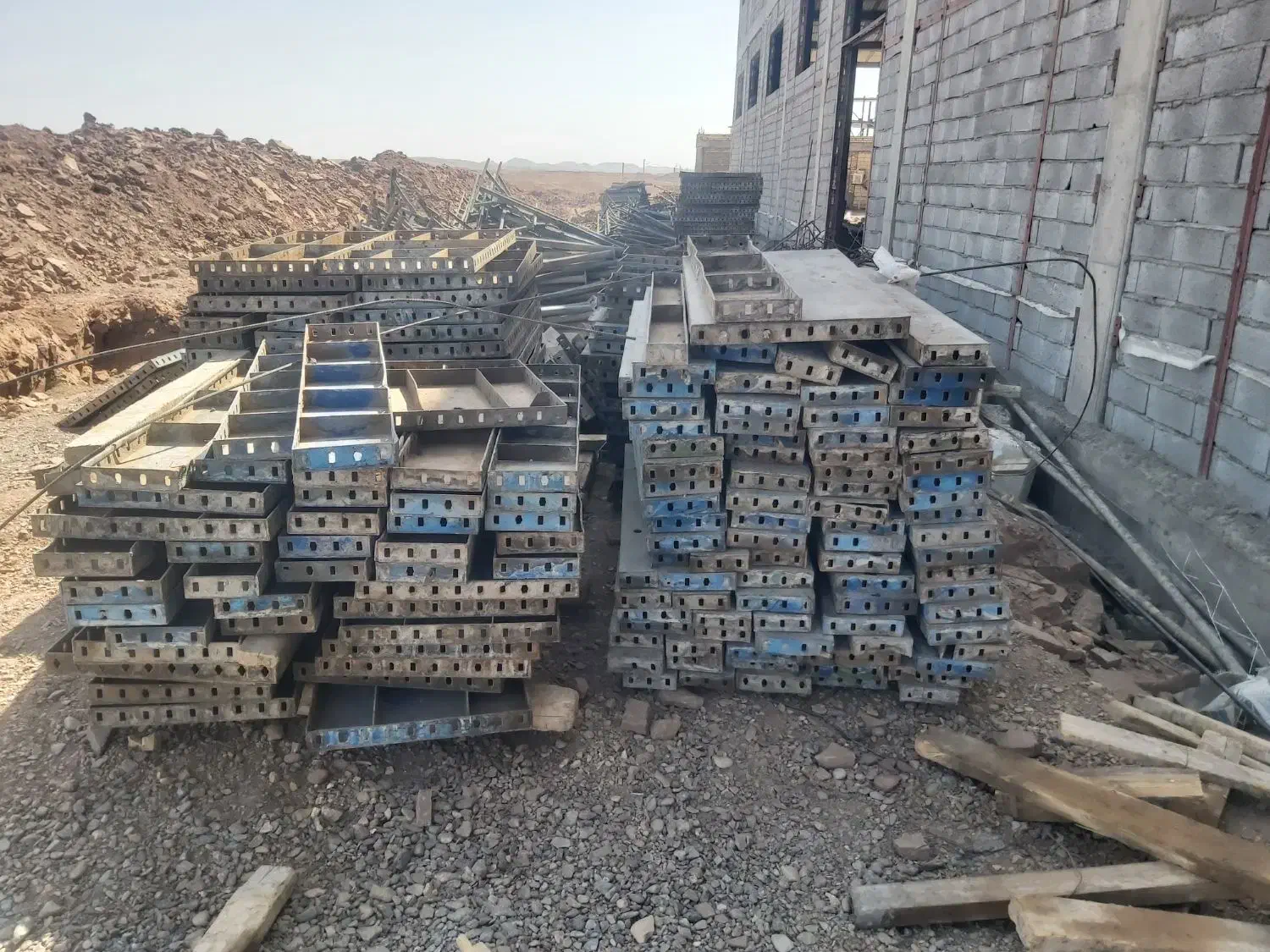 اجاره جک  قالب  قیچی برقی   وخاموت زن|ماشین‌آلات صنعتی|قم, جمکران|دیوار