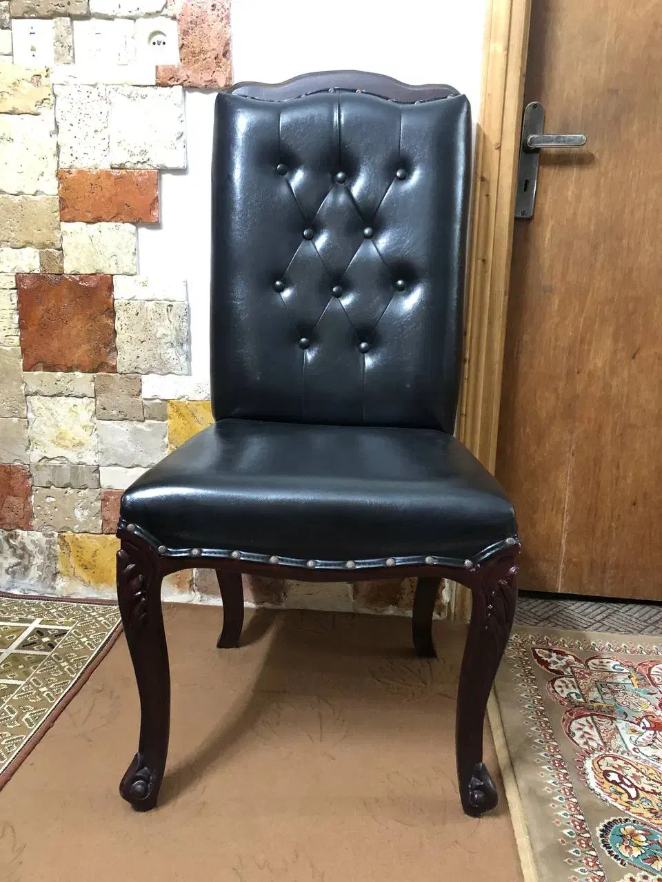 صندلی بسیار شیک|مبلمان اداری|بابل, |دیوار