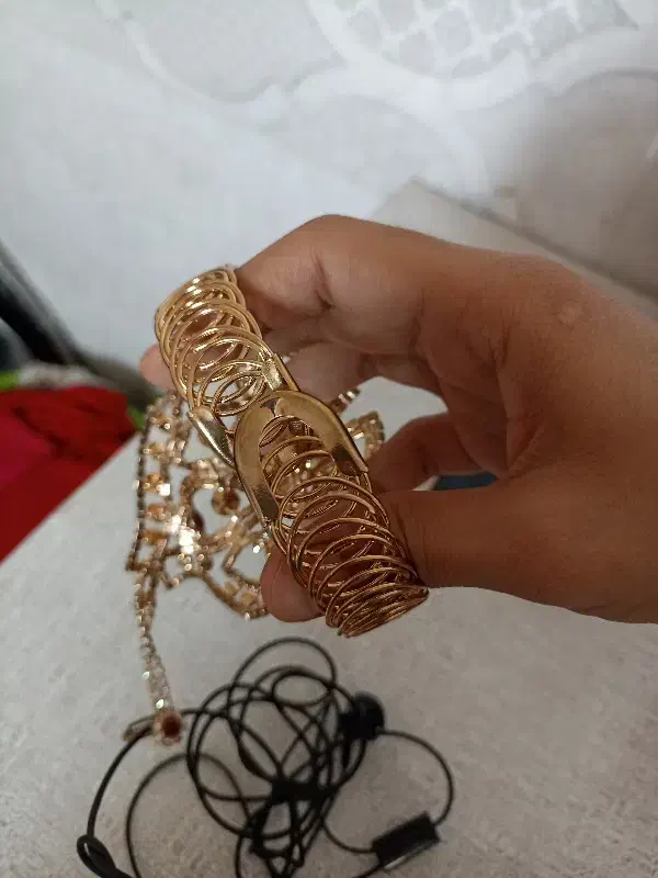 دستبند نگینی خوشگل انگشتر دار|بدلیجات|قنوات, |دیوار