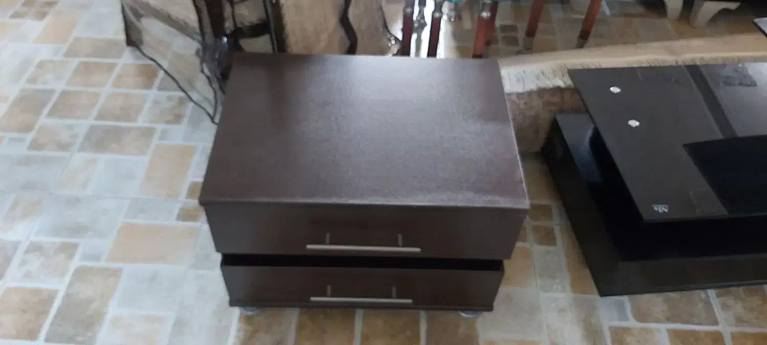 سرویس خواب|تخت و سرویس خواب|شاهین‌شهر, سعدی شمالی|دیوار