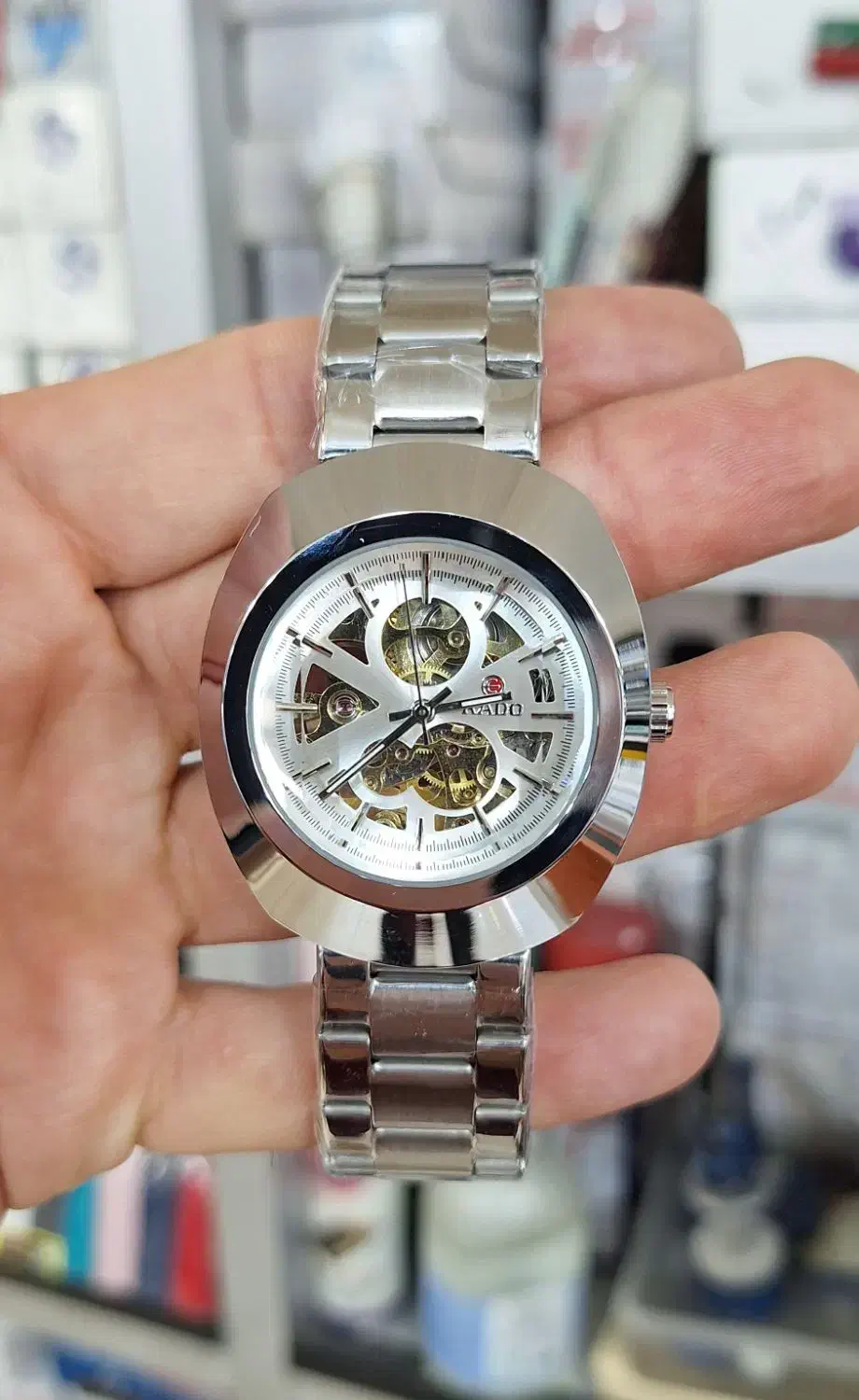 ساعت رادو اتومات|ساعت|شیراز, فلکه گاز|دیوار