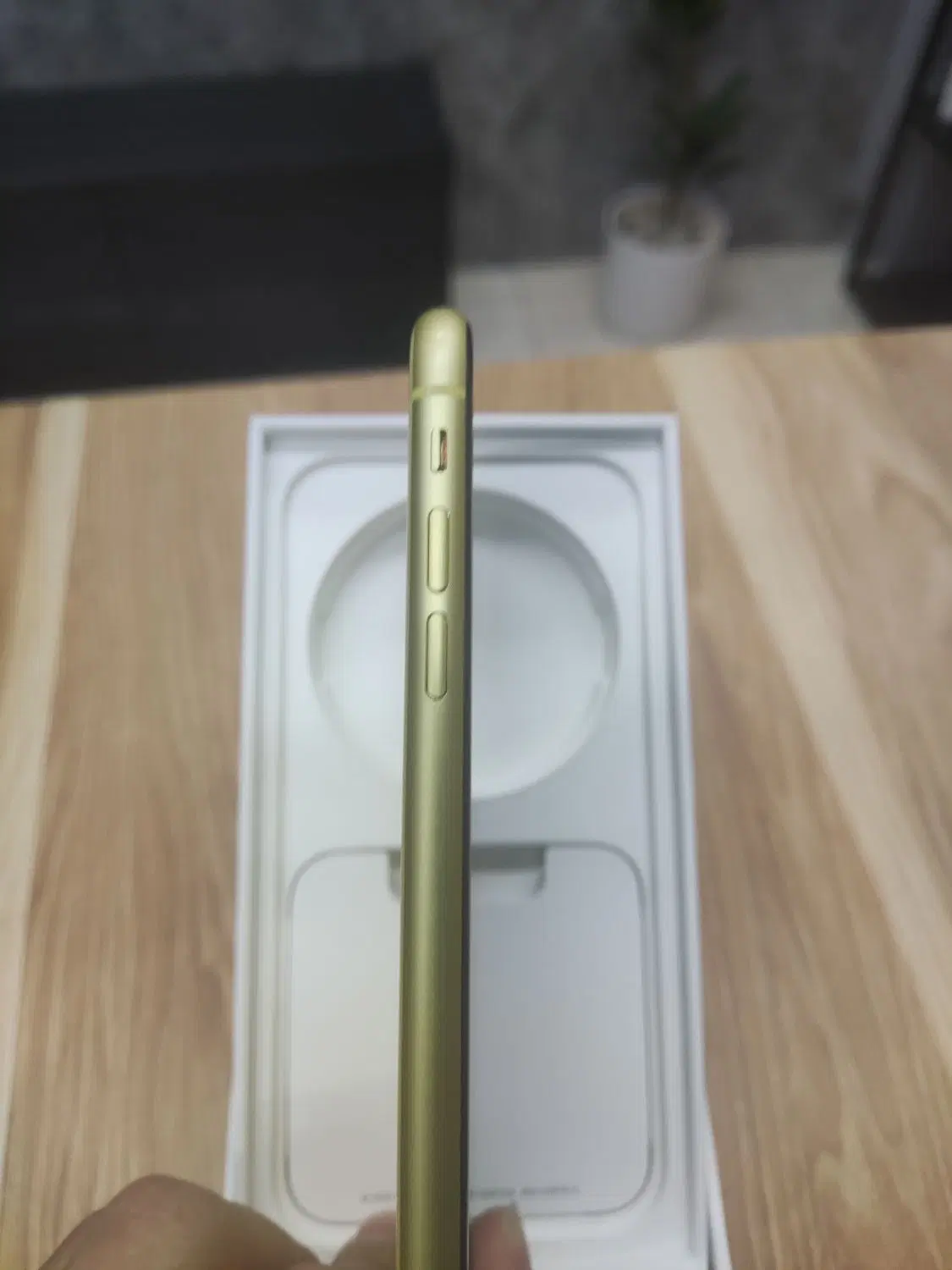 آیفون ۱۱ نرمال 256GB زرد CH دو سیمکارت|موبایل|کرج, اتحاد|دیوار