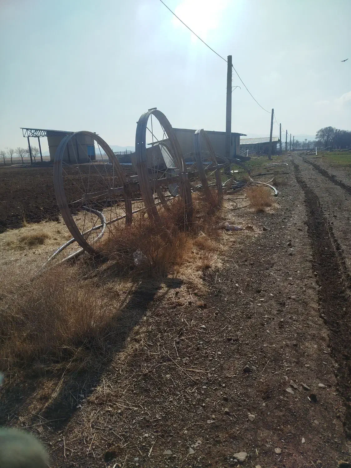 شاستی ویلمو|ابزارآلات|سردرود, |دیوار