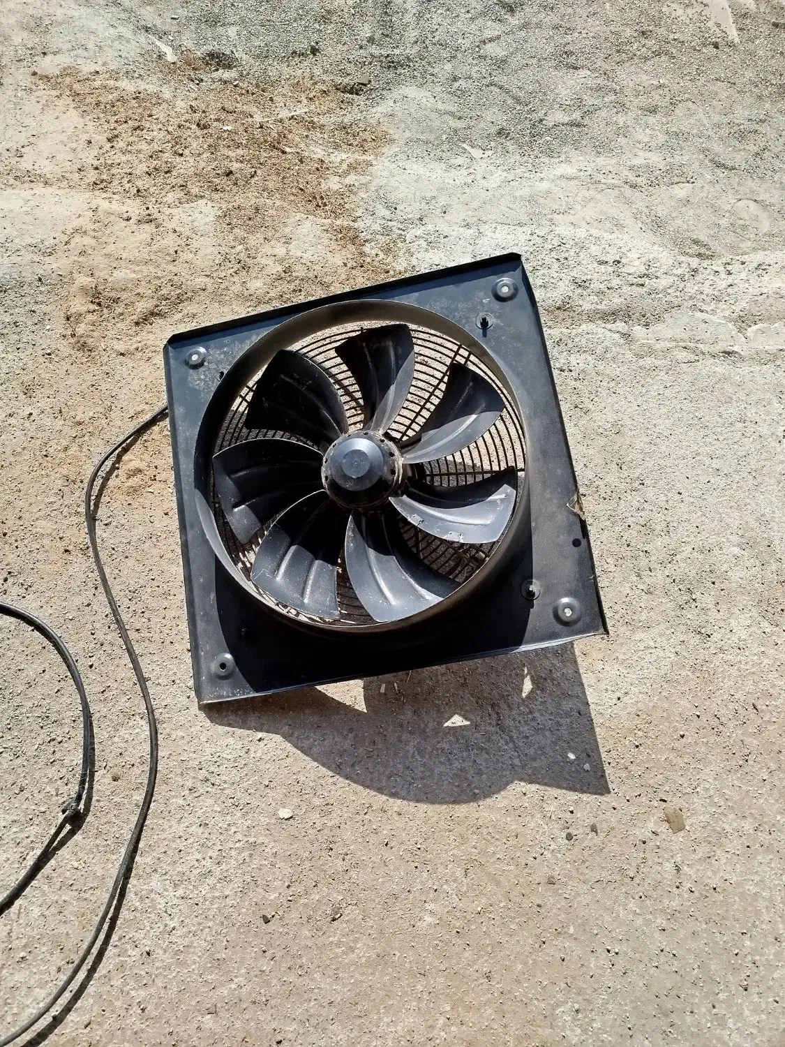 هواکش|پنکه و تصفیه‌کنندهٔ هوا|رباط‌کریم, وهن آباد|دیوار