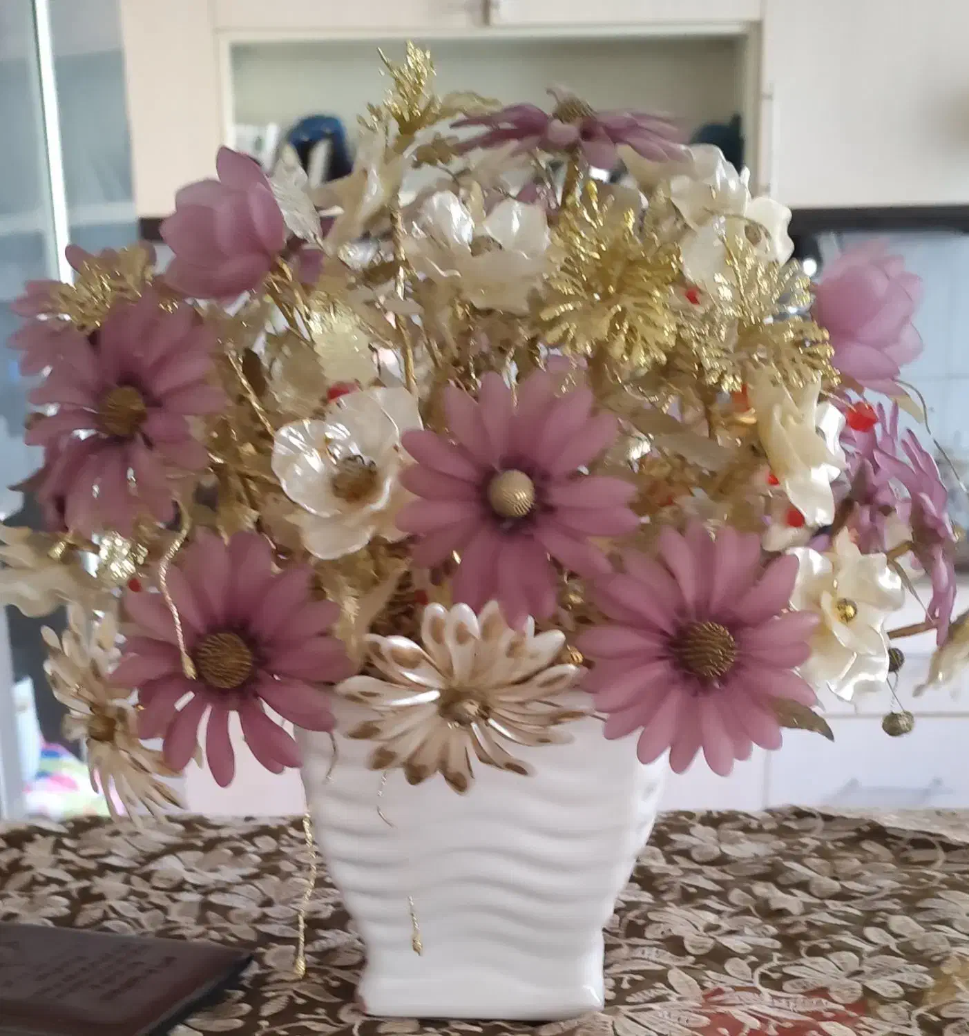 گل چینی زیبا و خوش رنگ|گل مصنوعی|اسلام‌‌آباد غرب, |دیوار