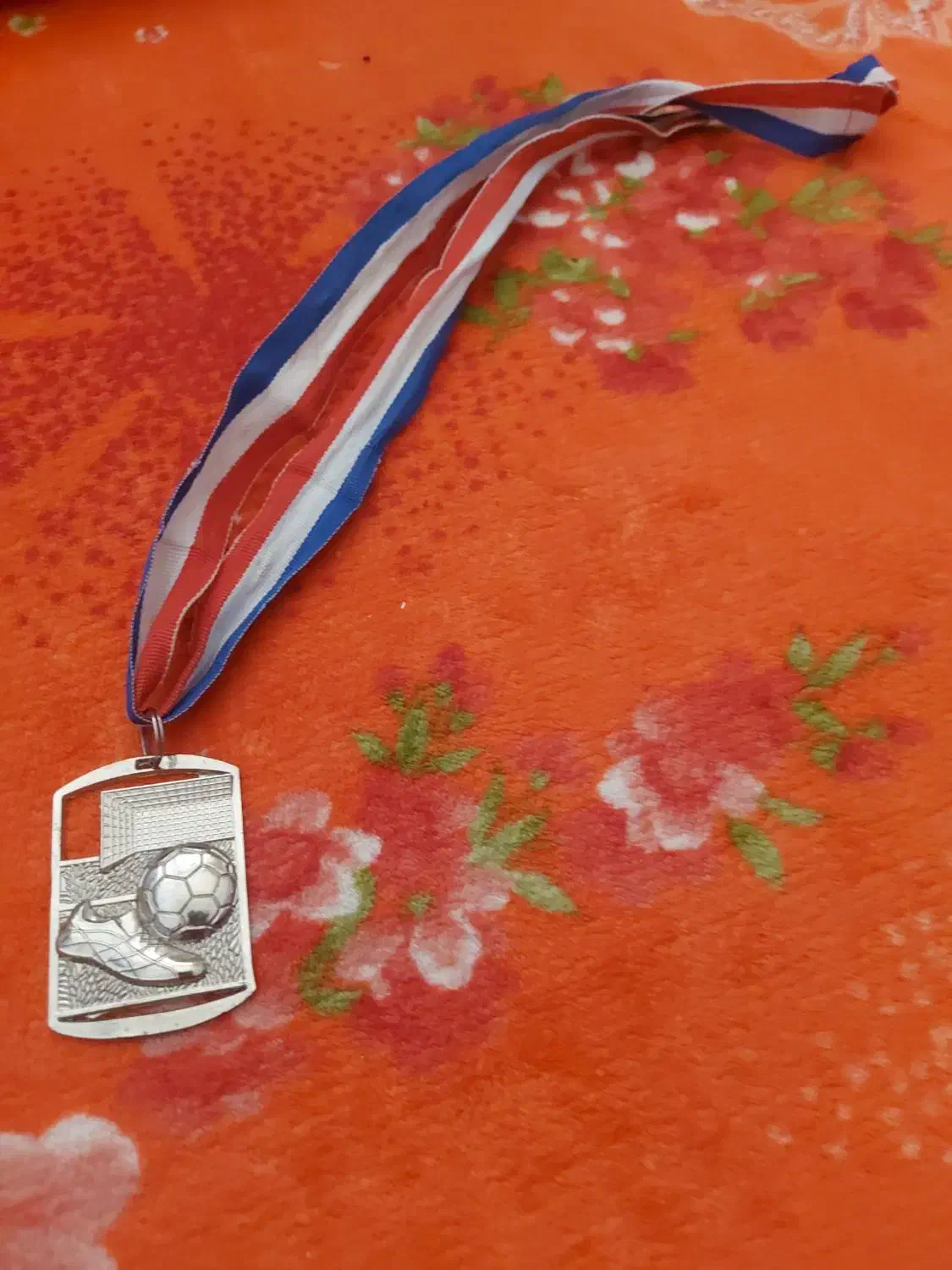 مدال|زیورآلات و اکسسوری|شبانکاره, |دیوار