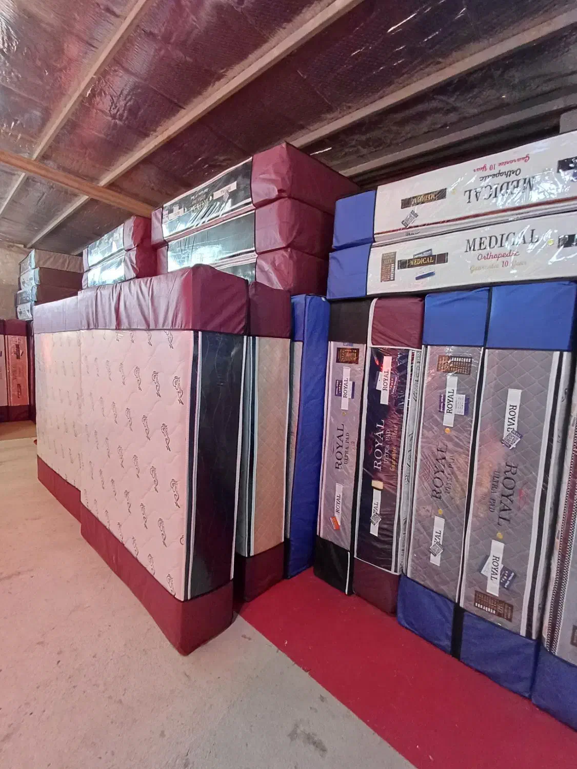 کیفیت‌اصل-تنوع‌کامل-تشک‌خوش‌خواب*رویال*۲۲|تشک تختخواب|تهران, صادقیه|دیوار