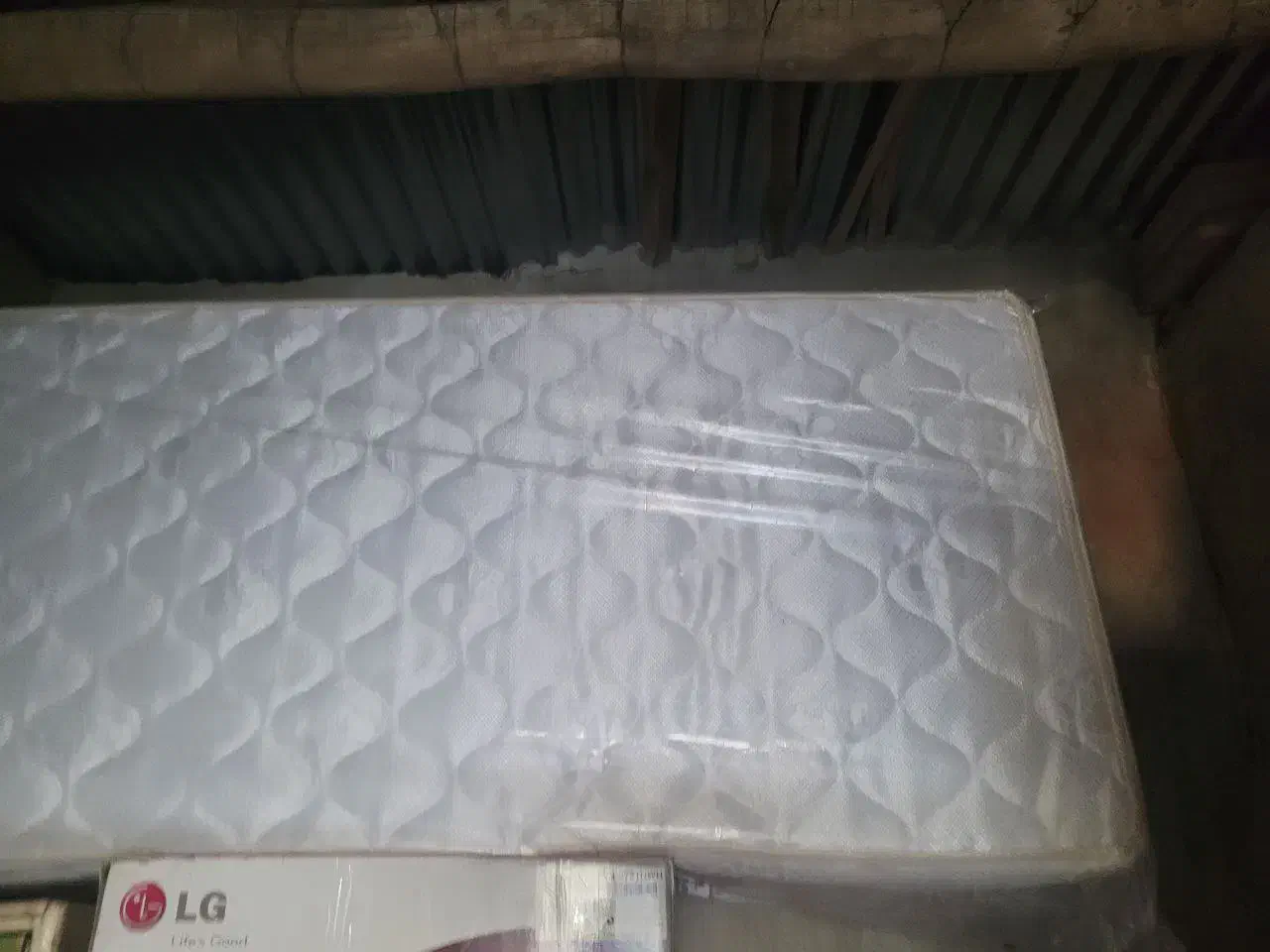 تخت دومنظوره از نوزادی تا نوجوانی|تخت و سرویس خواب|ملایر, |دیوار