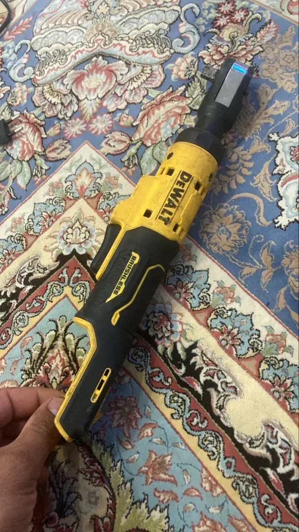 پک شارژی دیوالت اصلی تراز هیلتی اسکروگان دیوالت|ابزارآلات|تهران, چیتگر جنوبی|دیوار