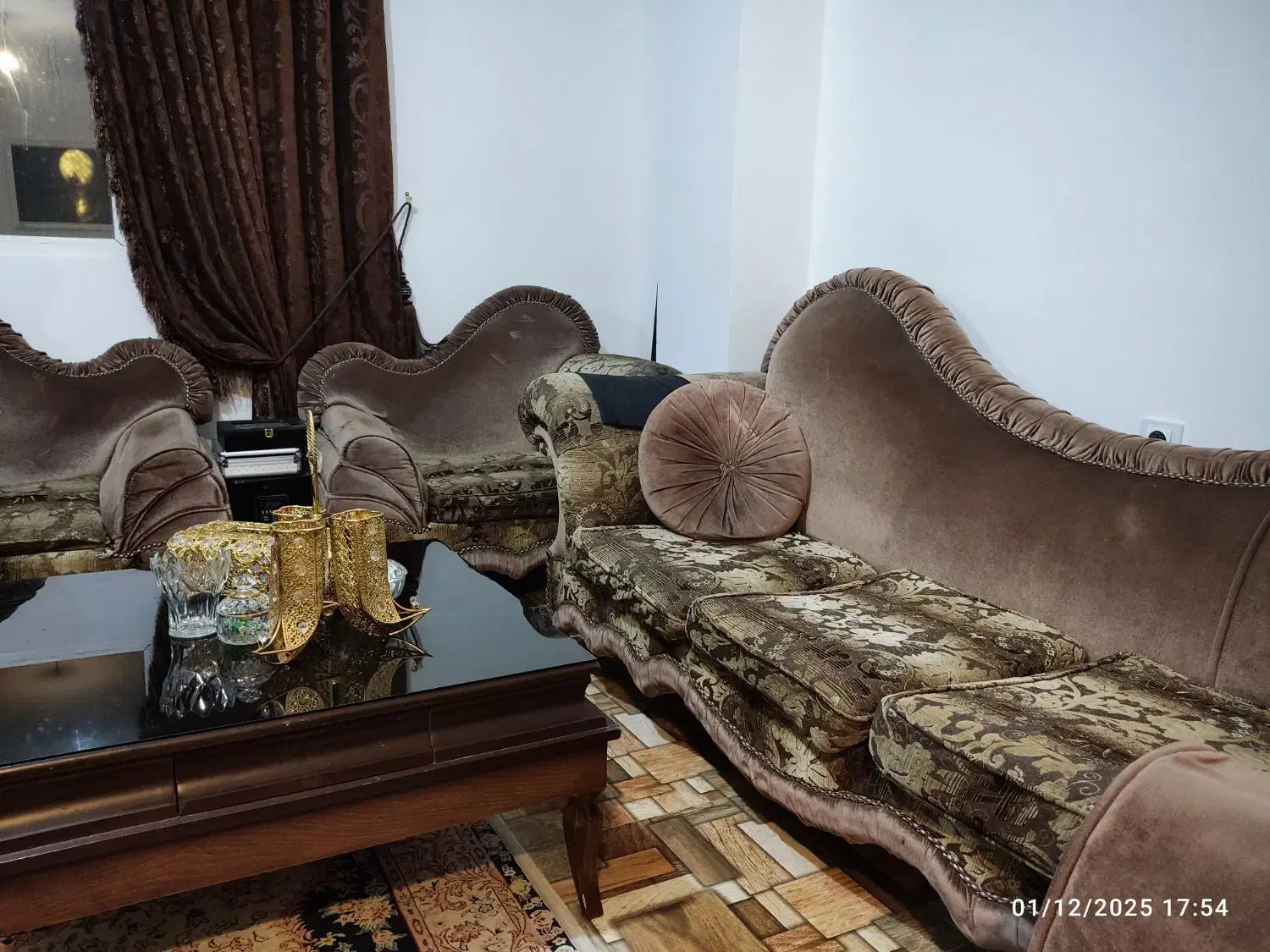 مبل و میز ناهارخوری هشت نفره|مبلمان خانگی و میز عسلی|جم, |دیوار